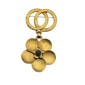 Vtg Judith Jack Daisy Flower Brooch Matte Gold Tone Hammered Design w Marcasite